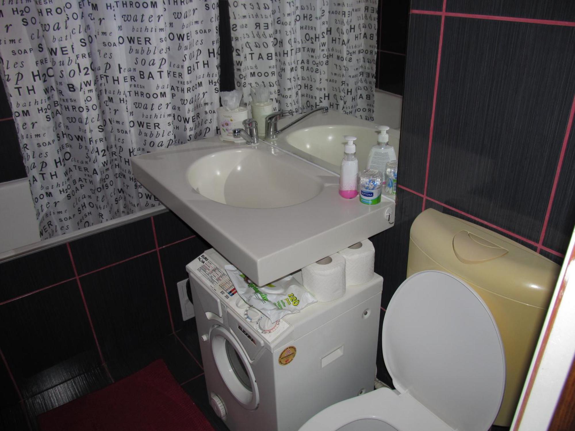 Comfort Home Apartment 2 Petroşani Exterior foto